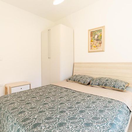 Val Villa Peroj Kültér fotó